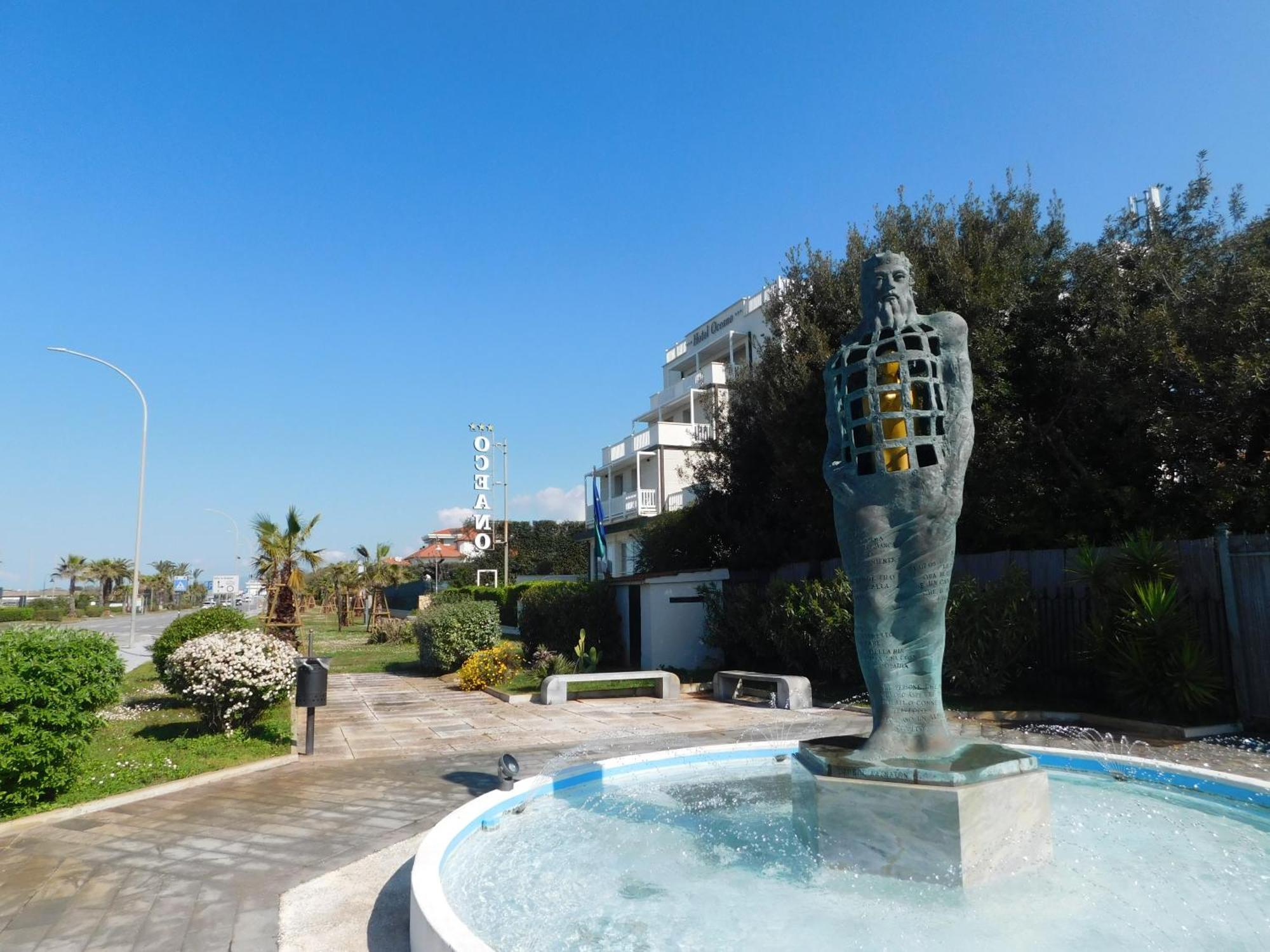 Hotel Oceano Marina di Pietrasanta Ngoại thất bức ảnh