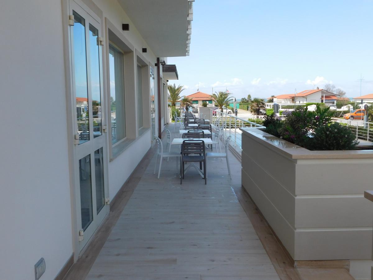 Hotel Oceano Marina di Pietrasanta Ngoại thất bức ảnh